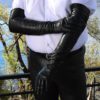 80cm lange, schwarze Herrenlederhandschuhe