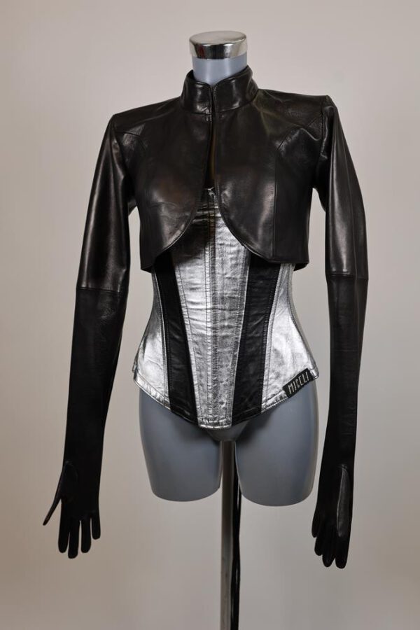 Handschuhbolero auf Maß