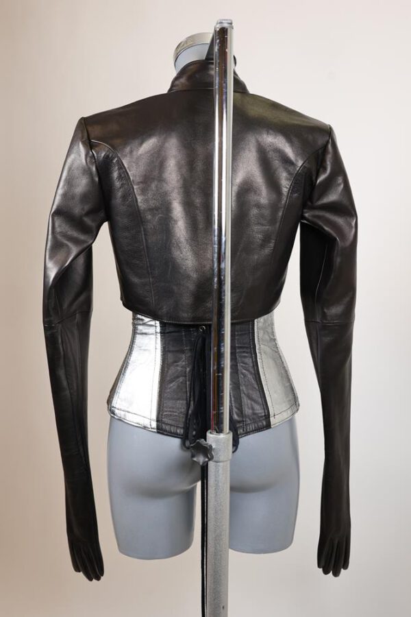 Handschuhbolero auf Maß